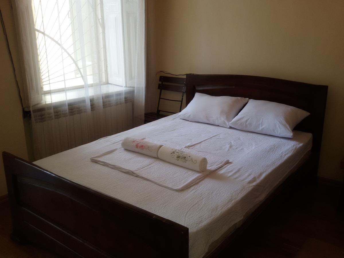 Mar Nero Hostel Μπατούμι Εξωτερικό φωτογραφία